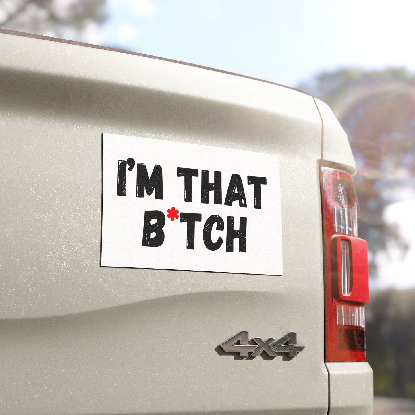 Aimant de voiture drôle – "I'm that B*tch" – Accessoire auto stylé pour les personnalités audacieuses